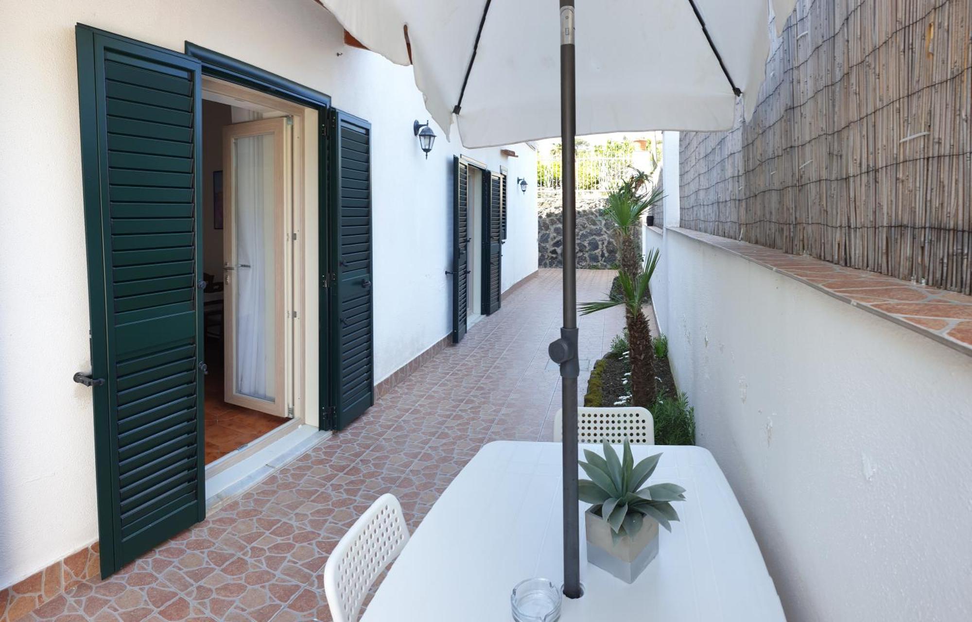 Holiday Apartments Lacco Ameno  المظهر الخارجي الصورة