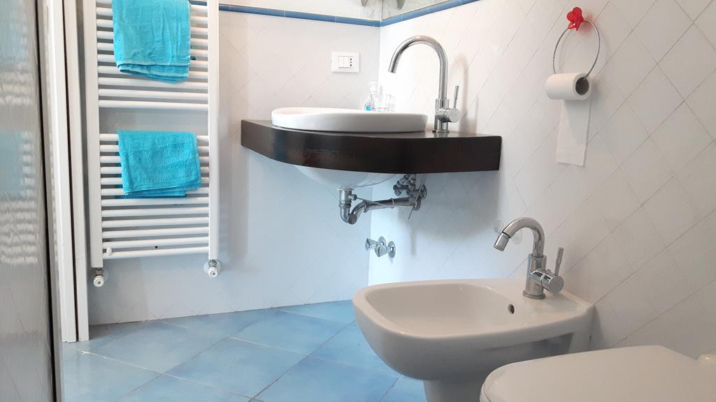 Holiday Apartments Lacco Ameno  المظهر الخارجي الصورة